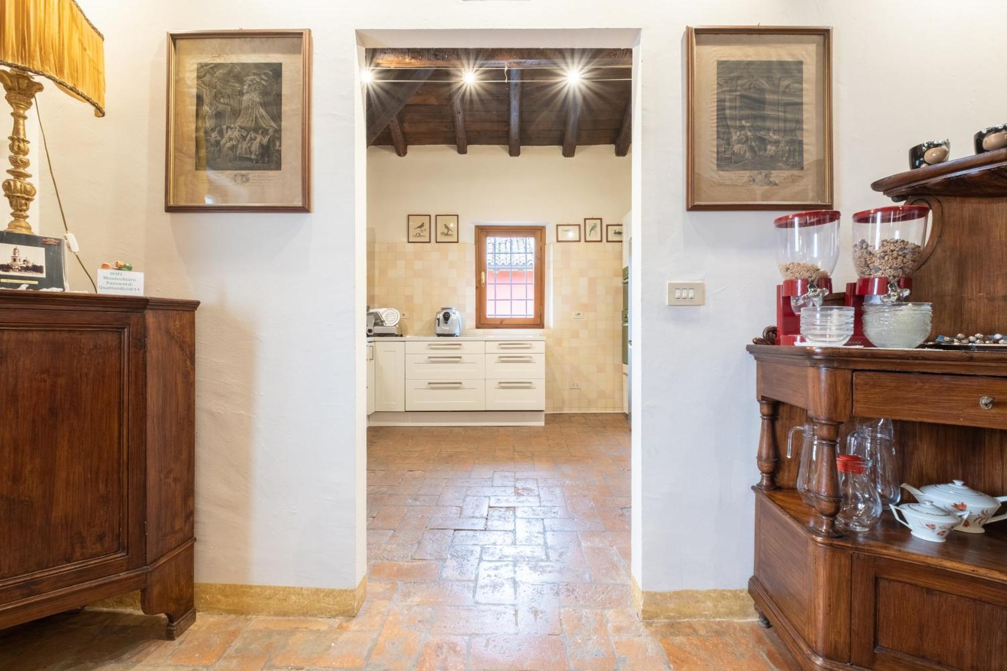 กา ปาลัซโซ มัลวาเซีย Bed & Breakfast ซาสโซ มาร์โคนิ ภายนอก รูปภาพ