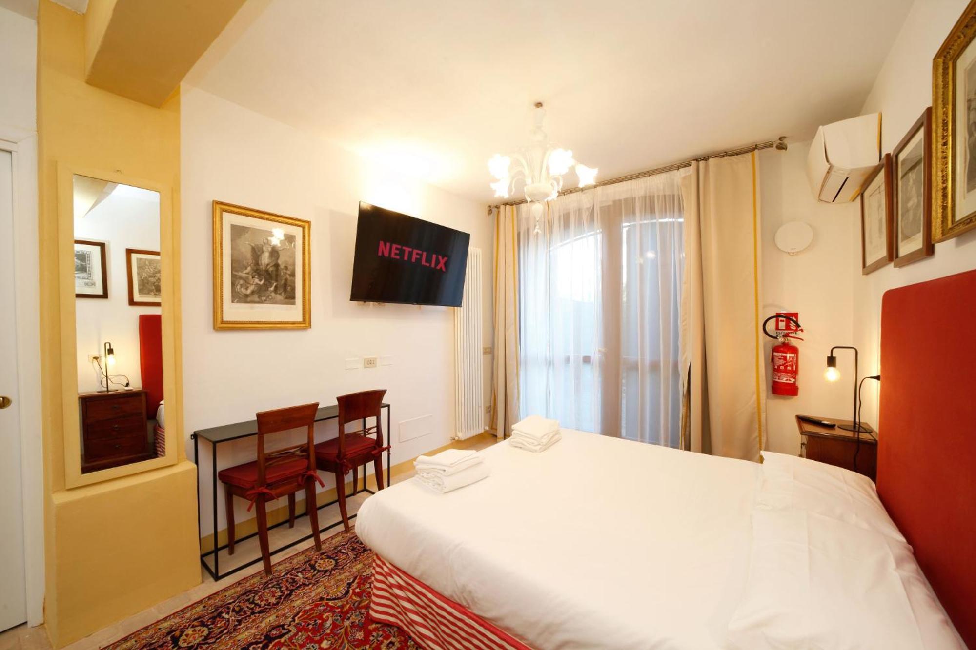 กา ปาลัซโซ มัลวาเซีย Bed & Breakfast ซาสโซ มาร์โคนิ ภายนอก รูปภาพ