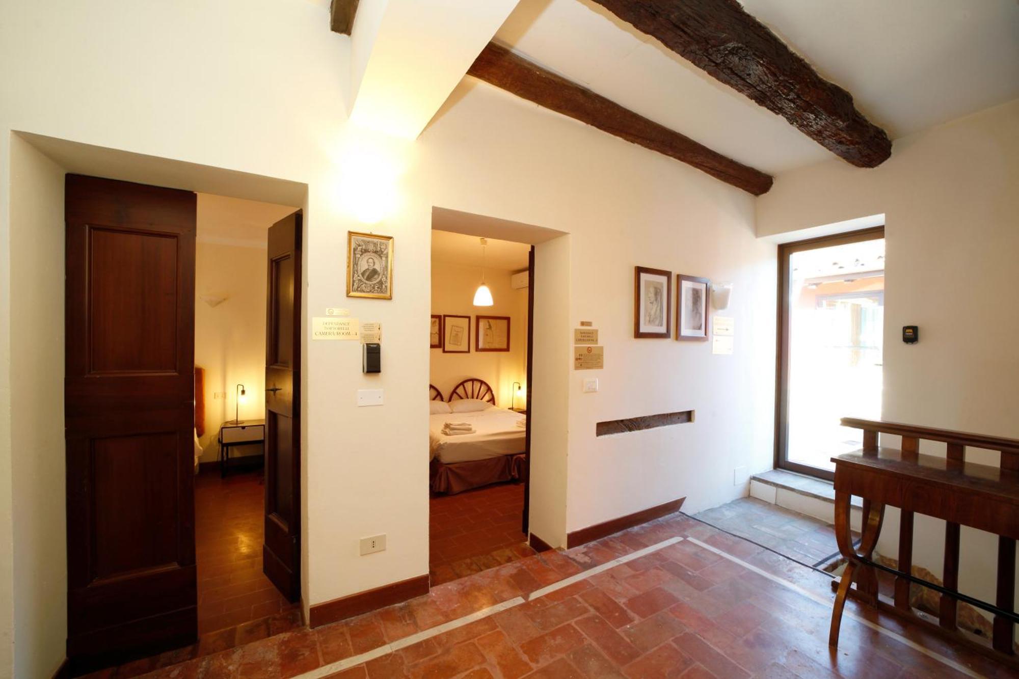 กา ปาลัซโซ มัลวาเซีย Bed & Breakfast ซาสโซ มาร์โคนิ ภายนอก รูปภาพ