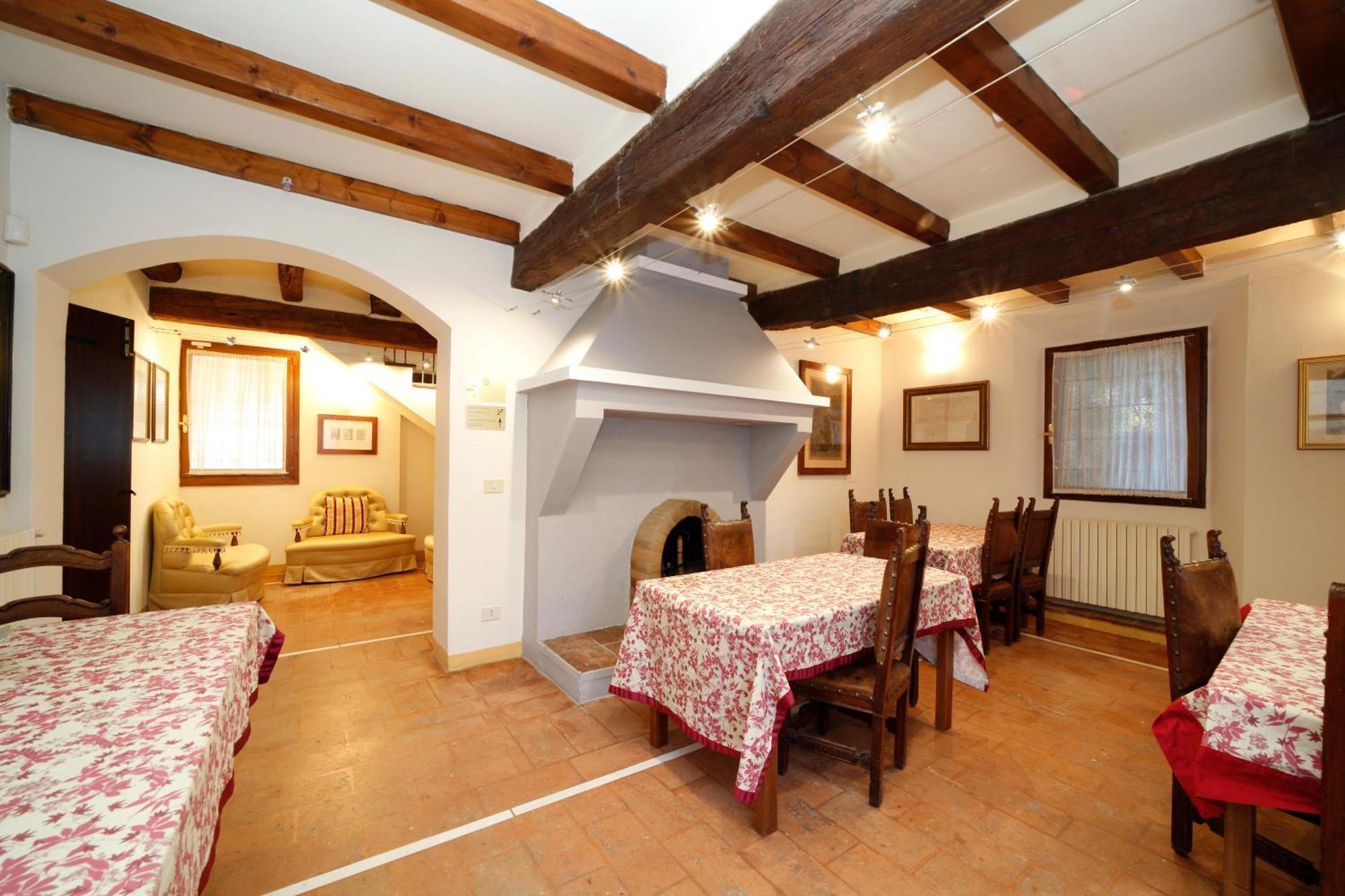 กา ปาลัซโซ มัลวาเซีย Bed & Breakfast ซาสโซ มาร์โคนิ ภายนอก รูปภาพ