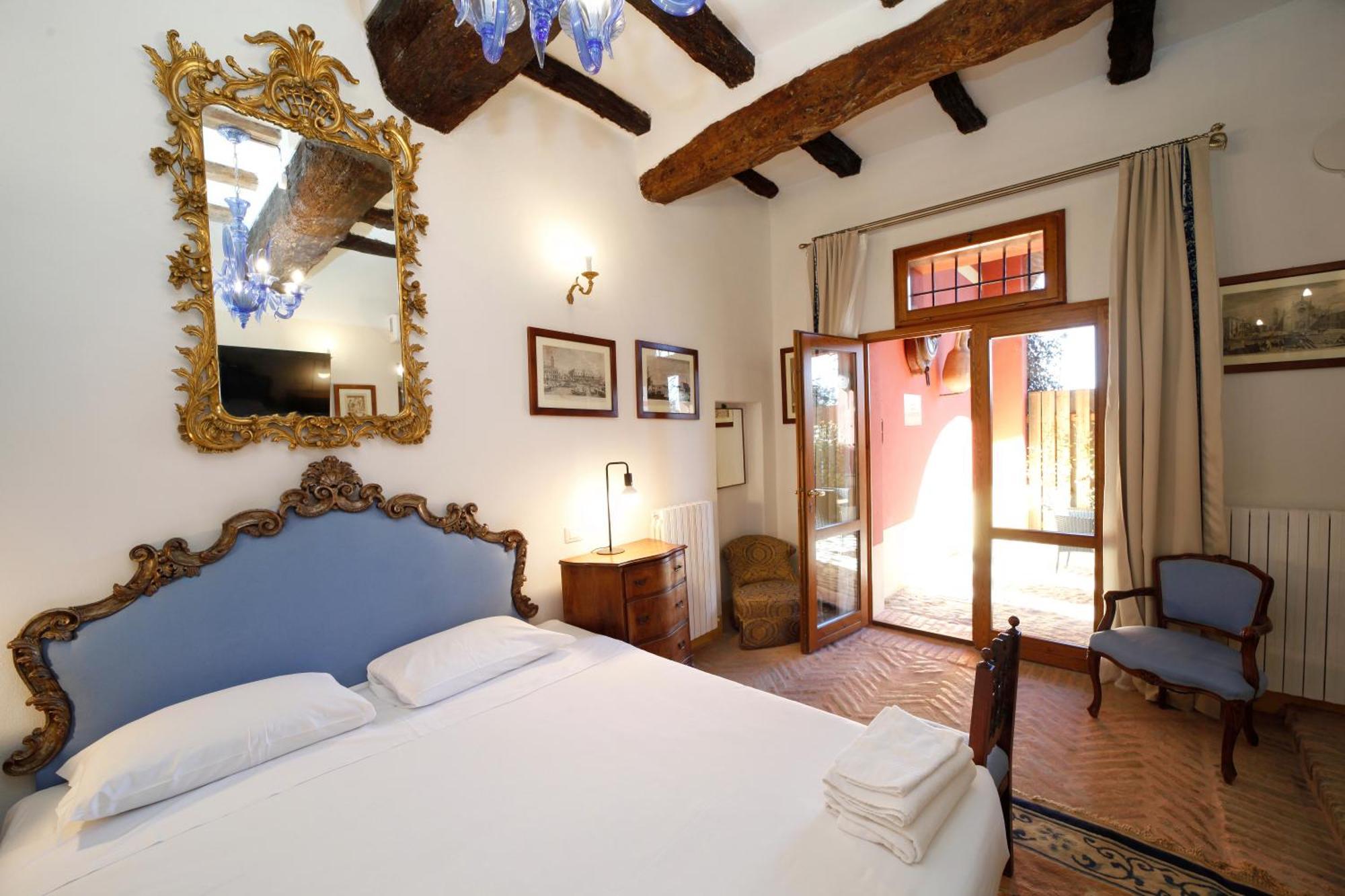 กา ปาลัซโซ มัลวาเซีย Bed & Breakfast ซาสโซ มาร์โคนิ ภายนอก รูปภาพ