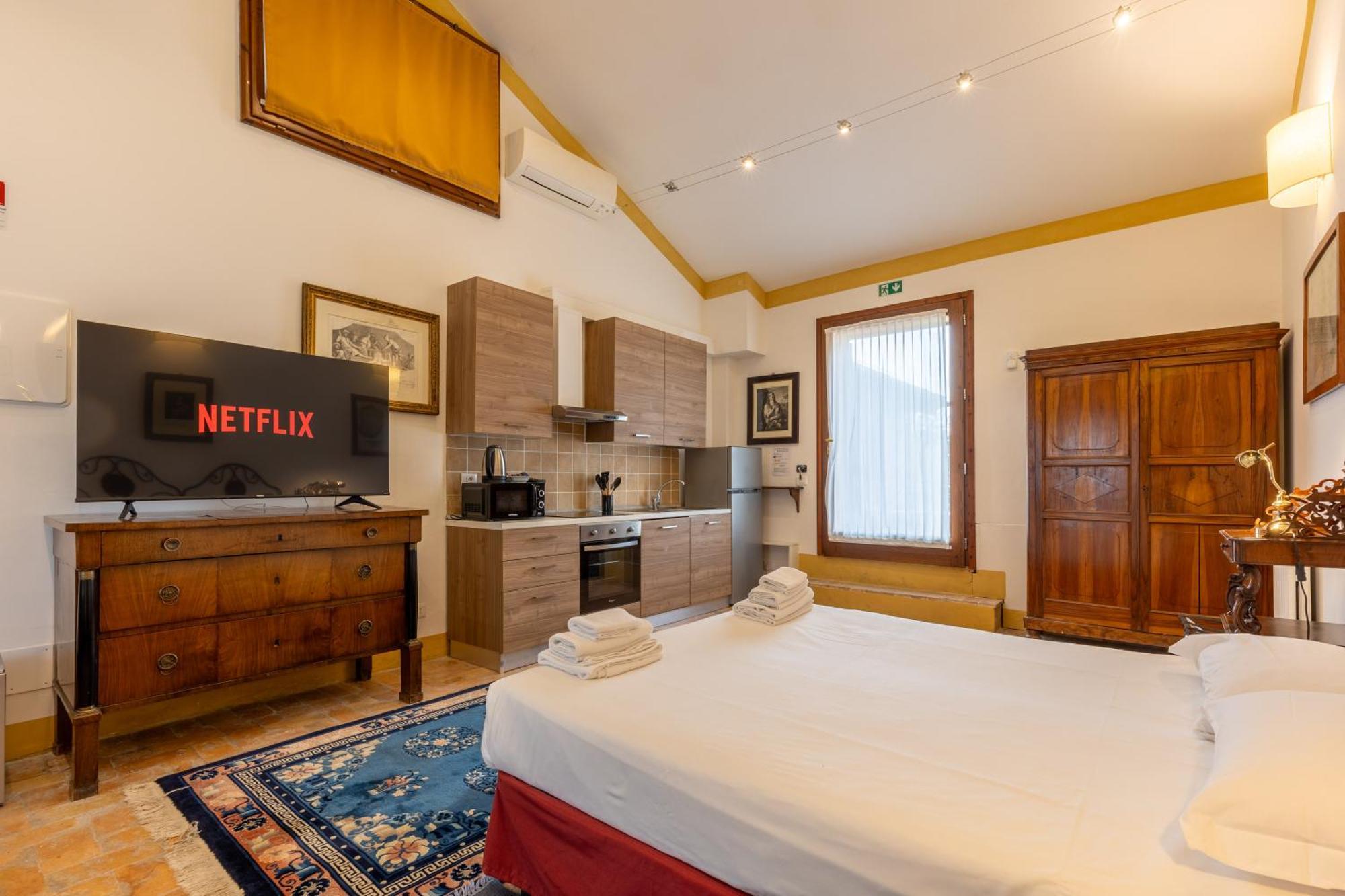กา ปาลัซโซ มัลวาเซีย Bed & Breakfast ซาสโซ มาร์โคนิ ภายนอก รูปภาพ